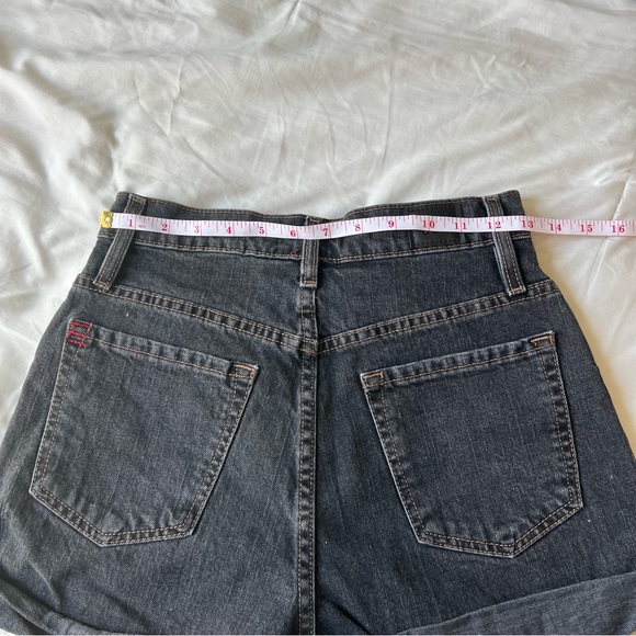 BDG High Rise Mom Jean Shorts Size 27 - Picture 7 of 7